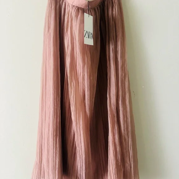 Zara Blush Maxi Skirt - Picture 1 of 5